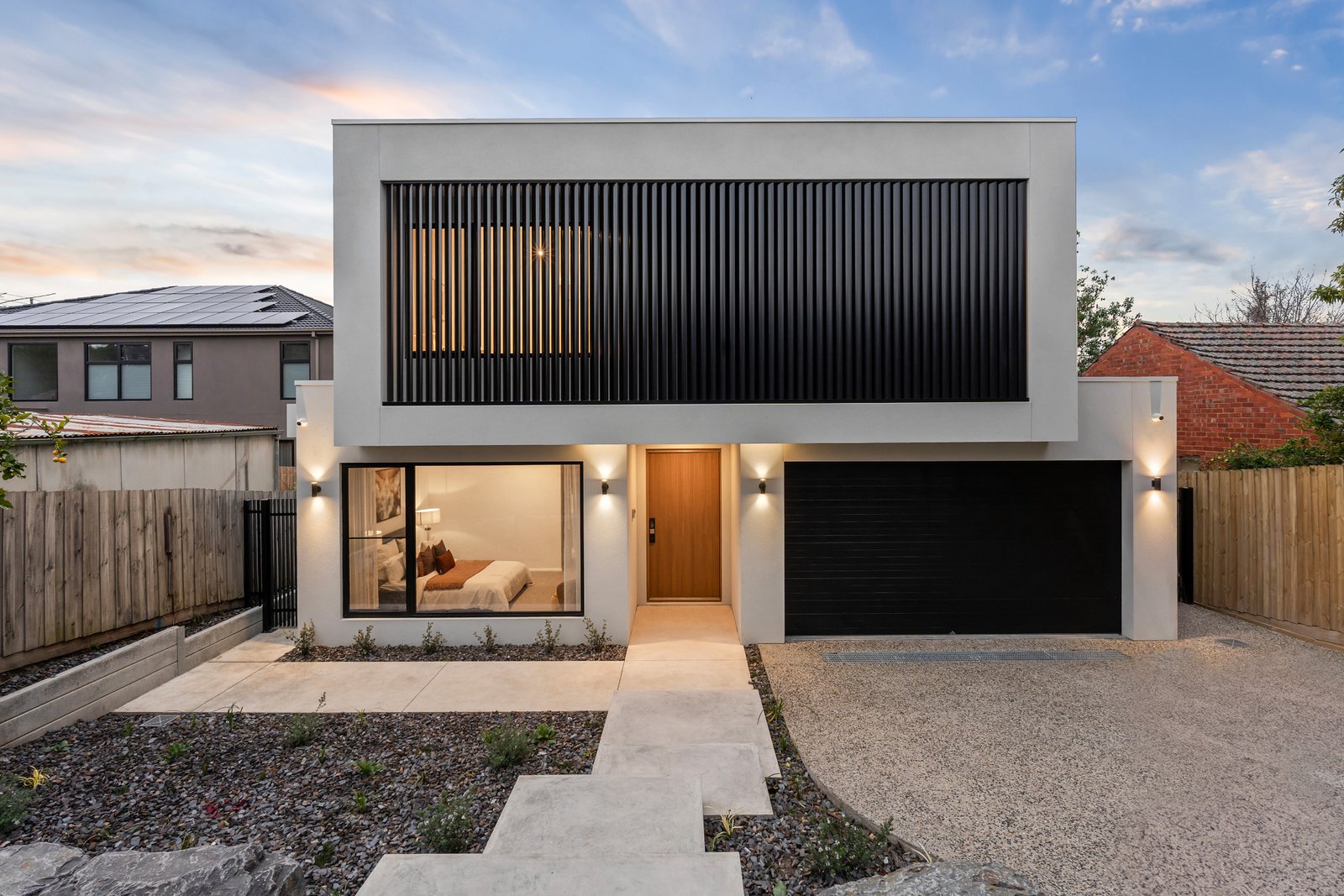 8 Faelen St, Burwood